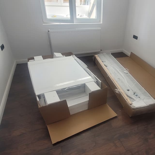 Montaj Mobilier  / Reparatii mobilier