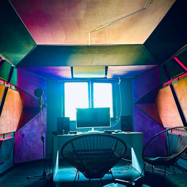 Studio muzica + aparatura