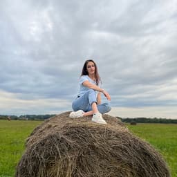 Profilul lui Daniela C