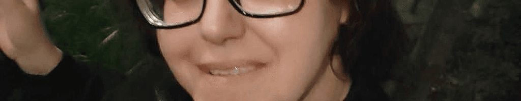 Background photo for Zoe R.