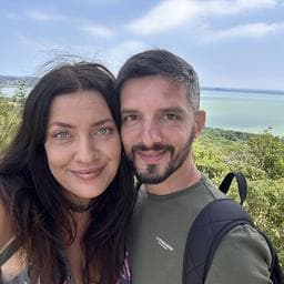 Elena V poza de pe Taskuri.ro