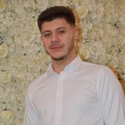 Alexandru G poza de pe Taskuri.ro