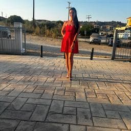 Andreea I poza de pe Taskuri.ro