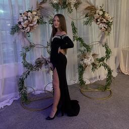 Eliza D poza de pe Taskuri.ro