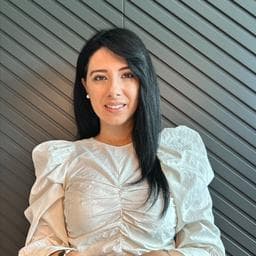 Cristiana F poza de pe Taskuri.ro