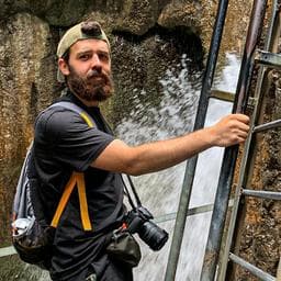 Robert B poza de pe Taskuri.ro