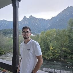 Dumitru alexandru C poza de pe Taskuri.ro