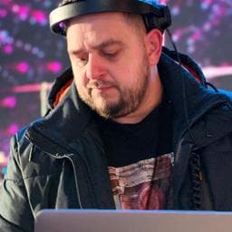 Alexandru C poza de pe Taskuri.ro