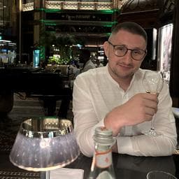 Paul S poza de pe Taskuri.ro