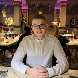 Alexandru A poza de pe Taskuri.ro