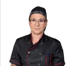 Profilul lui Larisa P