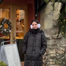 Andreea A poza de pe Taskuri.ro