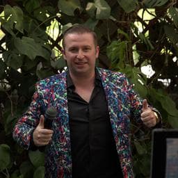 Florin P poza de pe Taskuri.ro