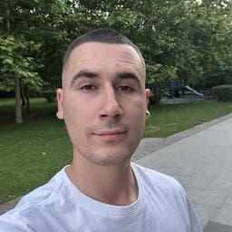 Florin C poza de pe Taskuri.ro