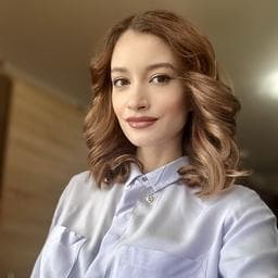 Andra C poza de pe Taskuri.ro