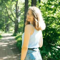 Irina U. Taskuri.ro