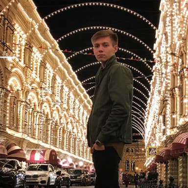 Liviu D poza de pe Taskuri.ro