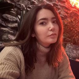 Andra P poza de pe Taskuri.ro