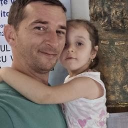 Florin B poza de pe Taskuri.ro