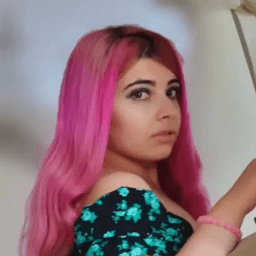 Profilul lui Lorena C