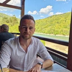 Radu M poza de pe Taskuri.ro